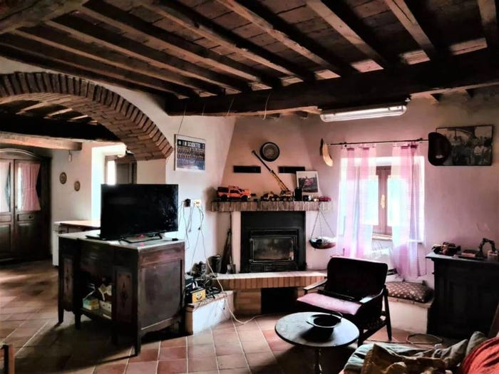 Casa con 6 locali in vendita in Via Piantasala, Casciano, Murlo