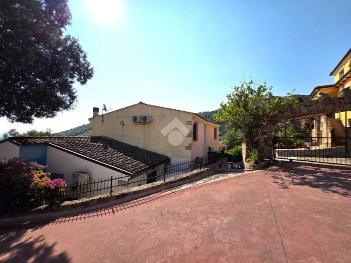 Appartamento bilocale in vendita in Via Genova, Budoni