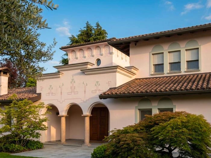 Casa con 6 locali in vendita in Viale Papa Giovanni XXIII, Centro, Caravaggio