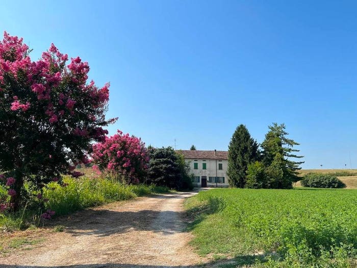 Casa con 6 locali in vendita in via S Pellico, Governolo, Roncoferraro