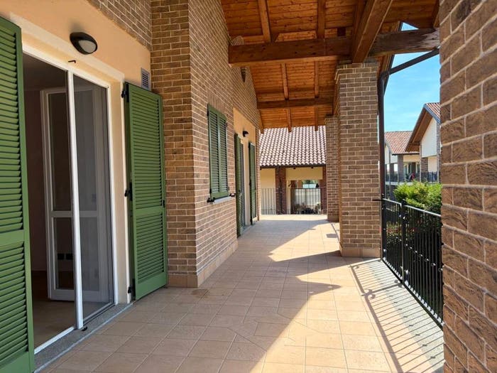Appartamento trilocale in vendita in Via Pompeo Colajanni, Semicentro, Chieri