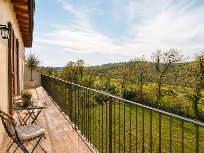 Appartamento trilocale in vendita in Via dell'Acquerata, Cerreto Guidi