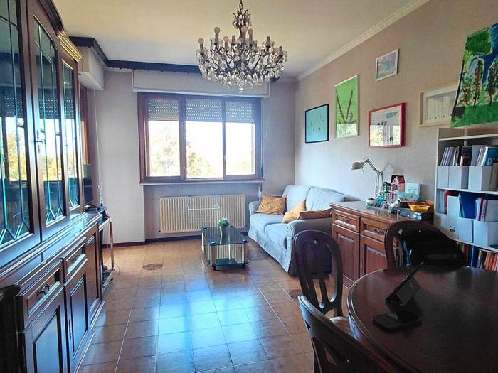 Appartamento trilocale in vendita in Via Grenoble, San Lazzaro, Parma