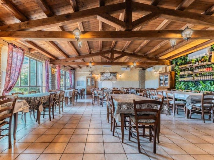 Casa quadrilocale in vendita in Via della fontana, Vejano
