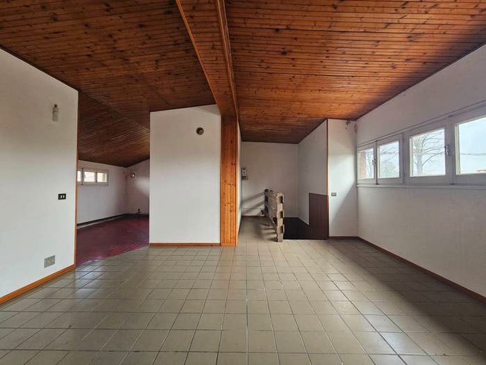 Appartamento trilocale in vendita in Via Campo Sportivo, Centro, Oleggio