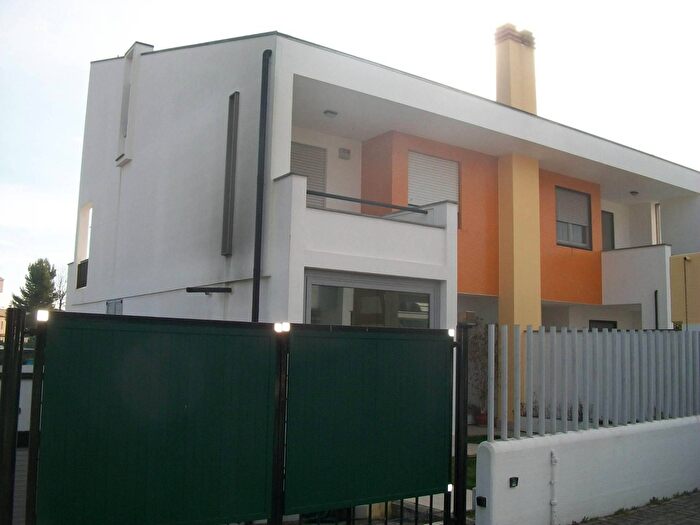 Casa trilocale in vendita in Viale Cappuccini, Lanciano