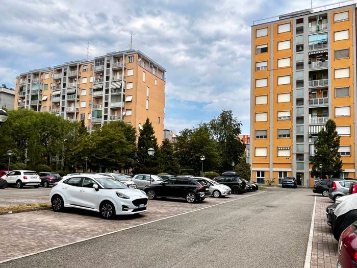 Appartamento trilocale in vendita in Viale Famagosta, Famagosta, Milano