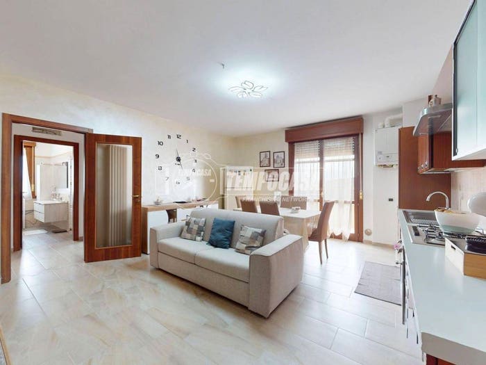Appartamento trilocale in vendita in Via Vivaldi, Moglia
