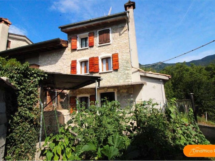 Casa bilocale in vendita in Centro, Miane