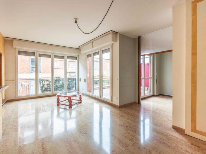 Casa con 6 locali in vendita in Via Guglielmo Marconi, Marconi, Bologna
