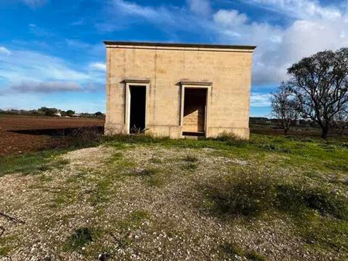 Casa con 5 locali in vendita in Via Delle Vigne, Corigliano d'Otranto
