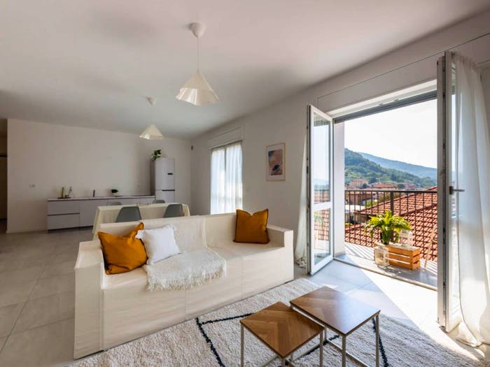 Appartamento quadrilocale in vendita in Via San Martino, Pradalunga