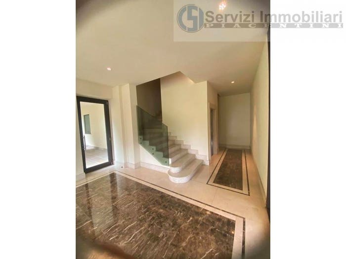 Appartamento bilocale in vendita in Via Giuseppe Manfredi, Stadio, Piacenza
