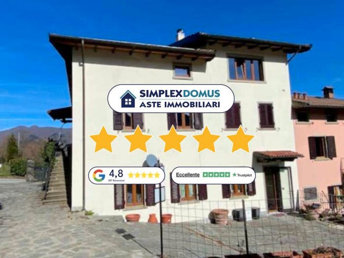 Appartamento con 5 locali in vendita in LOCALITA' BIAIA, Camporgiano