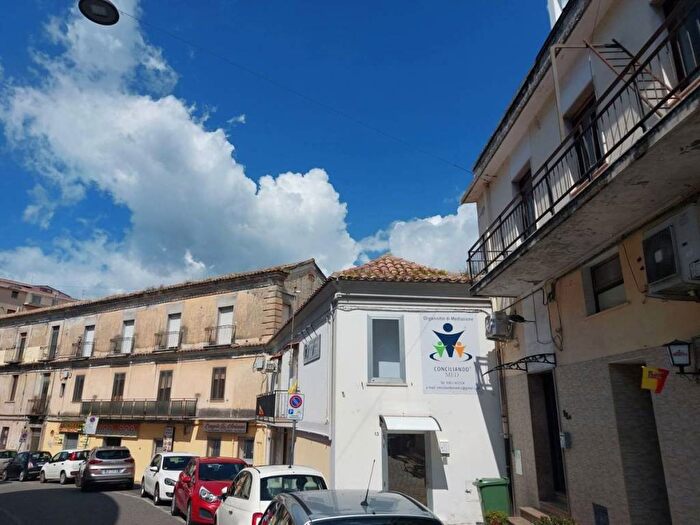 Appartamento trilocale in vendita in Via A Turco, San Leonardo, Catanzaro