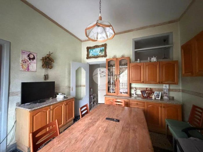 Casa con 6 locali in vendita in Via Confalonieri, Centro, Caivano