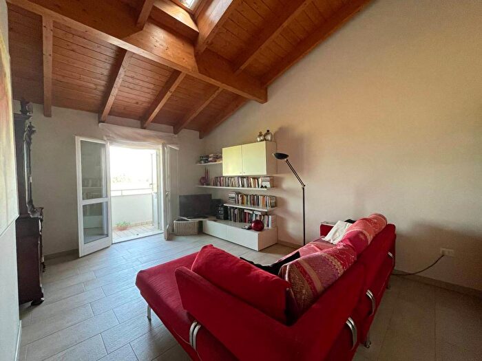 Appartamento trilocale in vendita in Centro, Reggiolo