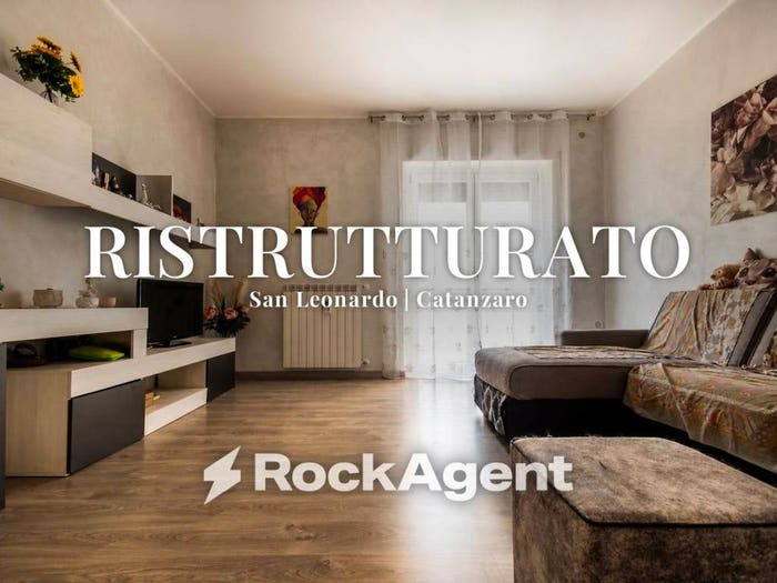 Appartamento bilocale in vendita in Via Mario Greco, San Leonardo, Catanzaro