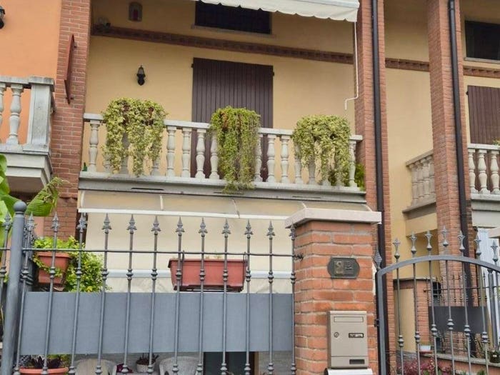 Casa con 6 locali in vendita in Via Pietro Nenni, Martignana di Po