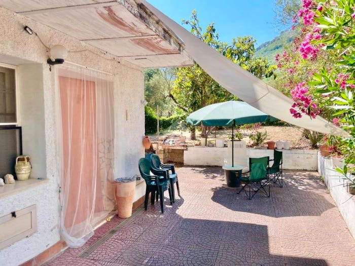 Casa quadrilocale in vendita in Via La Sassa, Sonnino