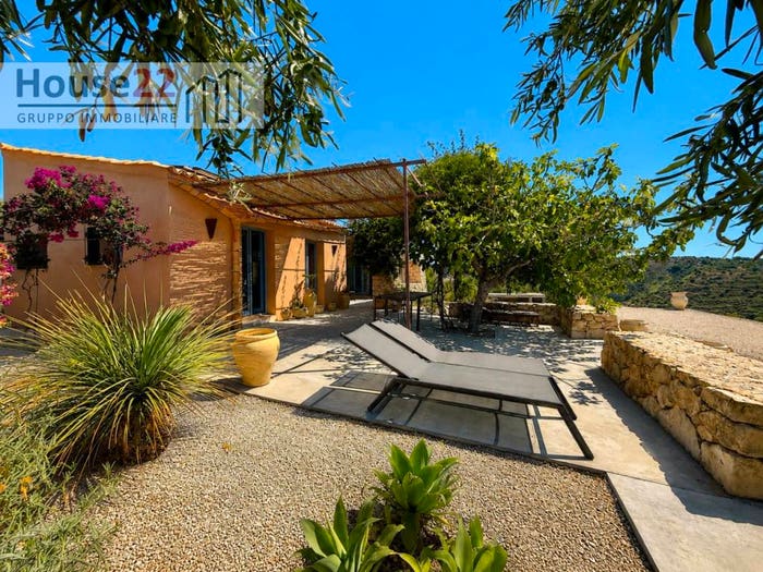 Casa con 5 locali in vendita in Contrada Fiumara, Noto