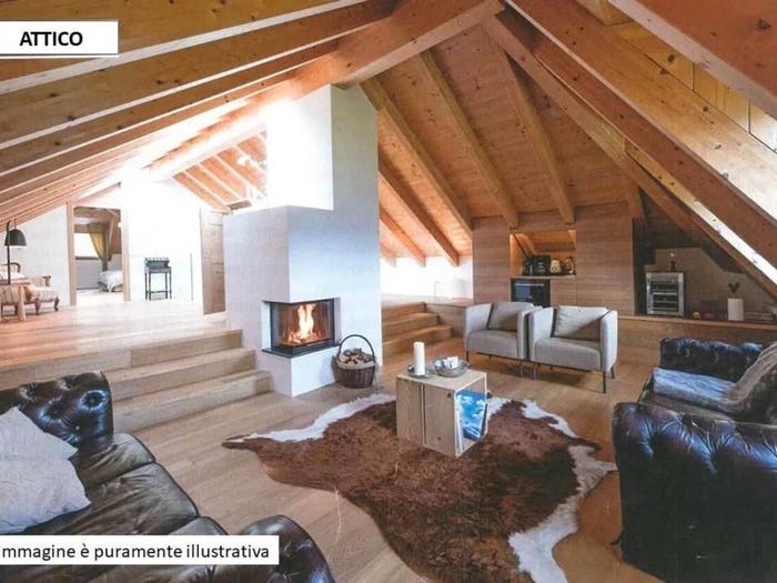 Casa trilocale in vendita in Viale Brigata Marche, Centro, Conegliano