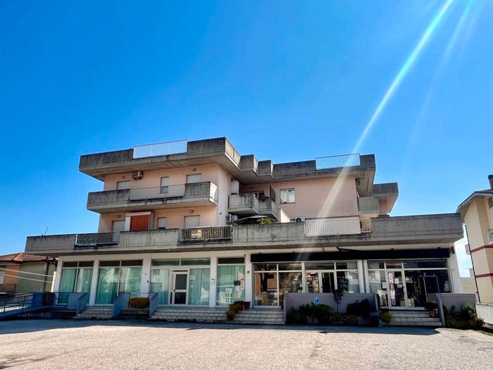 Appartamento quadrilocale in vendita in Contrada Vibrata, Nereto