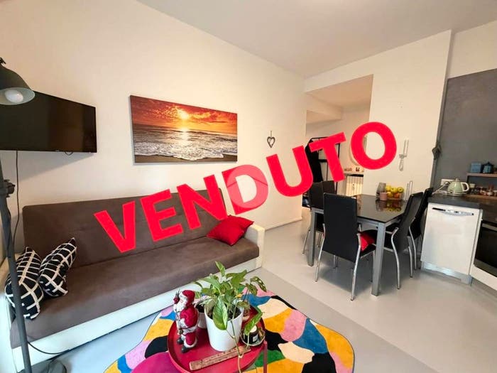 Appartamento quadrilocale in vendita in Via Gardone, Corvetto, Milano