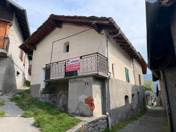 Casa trilocale in vendita in Frazione Champagnod, Torgnon