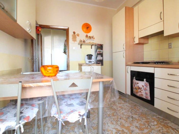 Appartamento con 5 locali in vendita in Via Angelo Zuccarelli, Semicentro, Campobasso