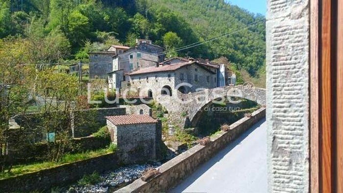 Appartamento con 6 locali in vendita in Via del Palazzo, Fabbriche Di Vallico, Fabbriche di Vergemoli