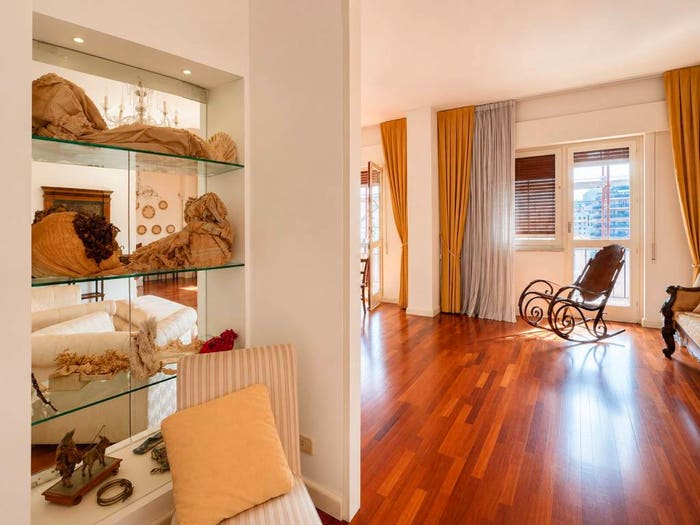 Appartamento con 6 locali in vendita in Viale Campania, De Gasperi Croce Rossa, Palermo