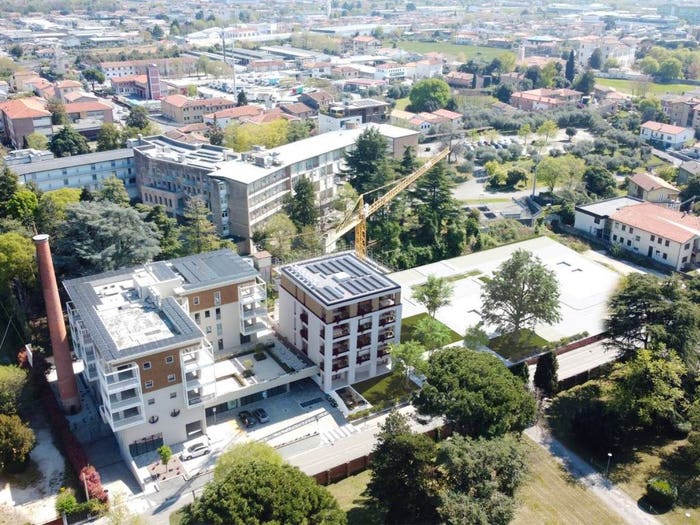 Casa quadrilocale in vendita in Via Cereria, Centro, Bassano del Grappa