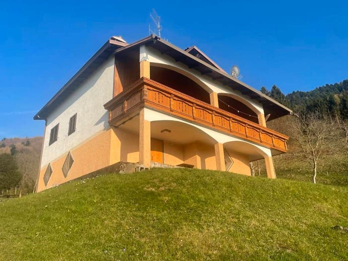 Casa con 6 locali in vendita in Località Scalvini, Gianico