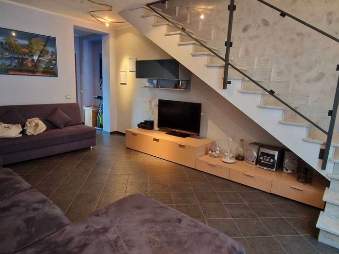 Appartamento trilocale in vendita in Via Giovanni Scazzola, Cristo, Alessandria