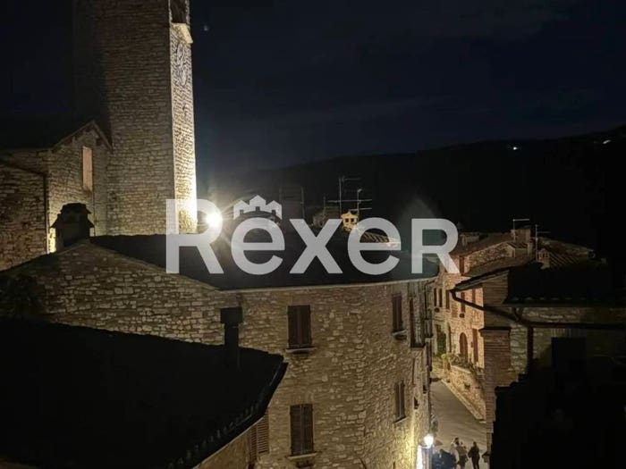 Casa con 6 locali in vendita in Corso Cardinale Rotelli, Centro, Corciano