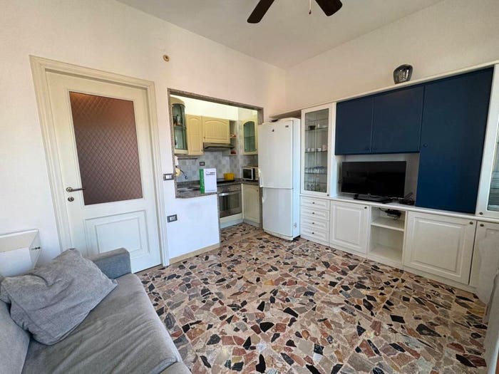 Appartamento bilocale in vendita in Via San Domenico, Centro, Pietra Ligure