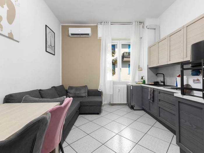 Appartamento bilocale in vendita in Via Capri, Baggio, Milano