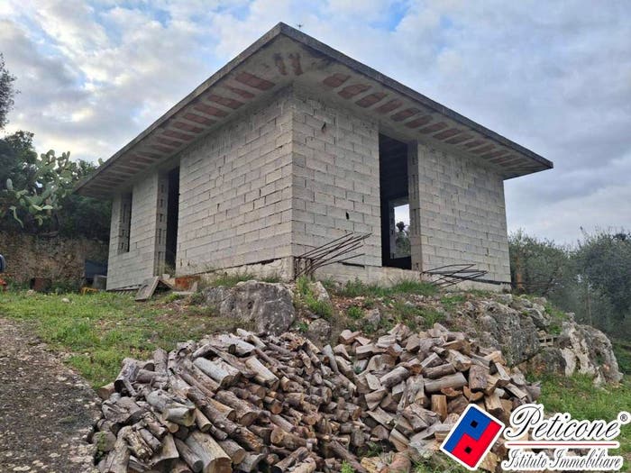 Appartamento quadrilocale in vendita in via sette acque, Fondi