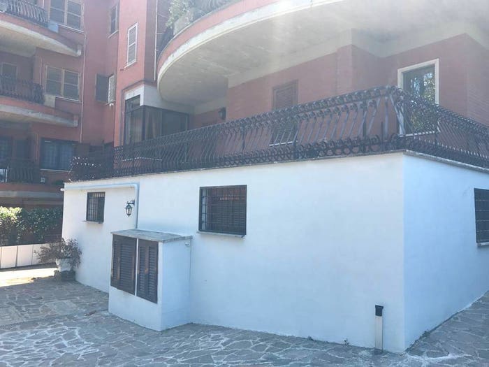 Appartamento quadrilocale in vendita in Via Giuseppe Silla, La Giustiniana, Roma