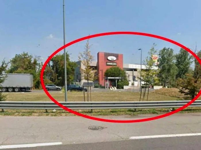 Appartamento con 6 locali in vendita in Via Cusago, Muggiano, Milano