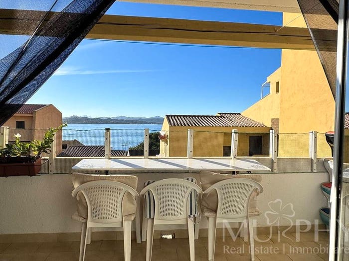 Appartamento trilocale in vendita in Via Padule, La Maddalena