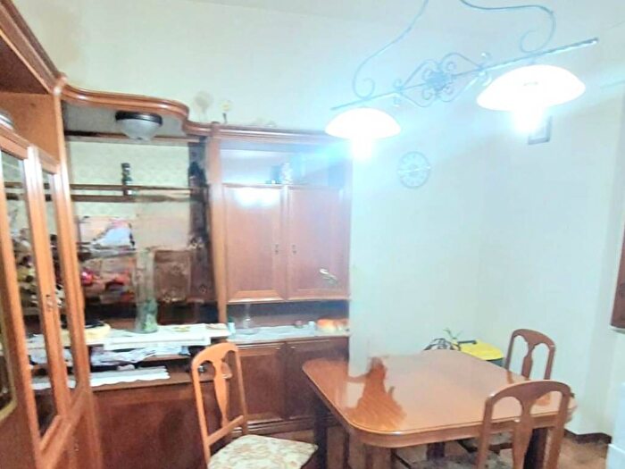 Casa con 5 locali in vendita in Via Giovanni Pascoli, Centro, Montale