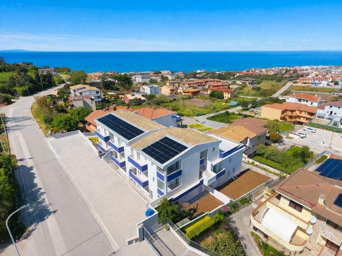 Appartamento trilocale in vendita in Via Sardegna, Lu Bagnu, Castelsardo