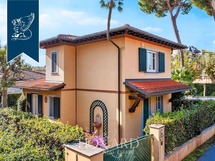 Casa con 5 locali in vendita in Centro, Forte dei Marmi