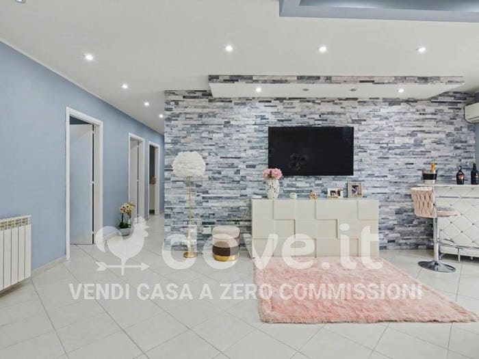 Appartamento quadrilocale in vendita in Via Giacomo Leopardi, Centro, Carini