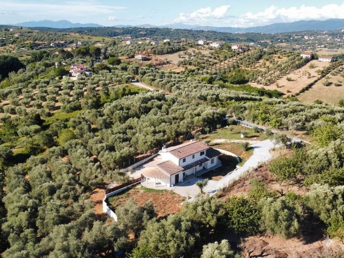 Casa con 6 locali in vendita in Via Fonte Lettiga, Mentana