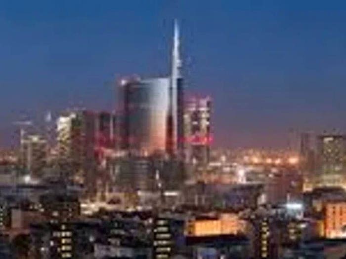 Appartamento trilocale in vendita in Via Privata Chiasso No Number, Viale Elvezia Rondò, Monza