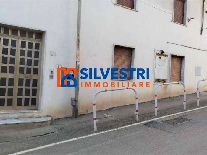 Appartamento trilocale in vendita in Ponte