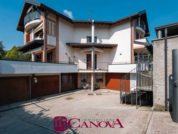 Appartamento quadrilocale in vendita in Centro, Figino Serenza